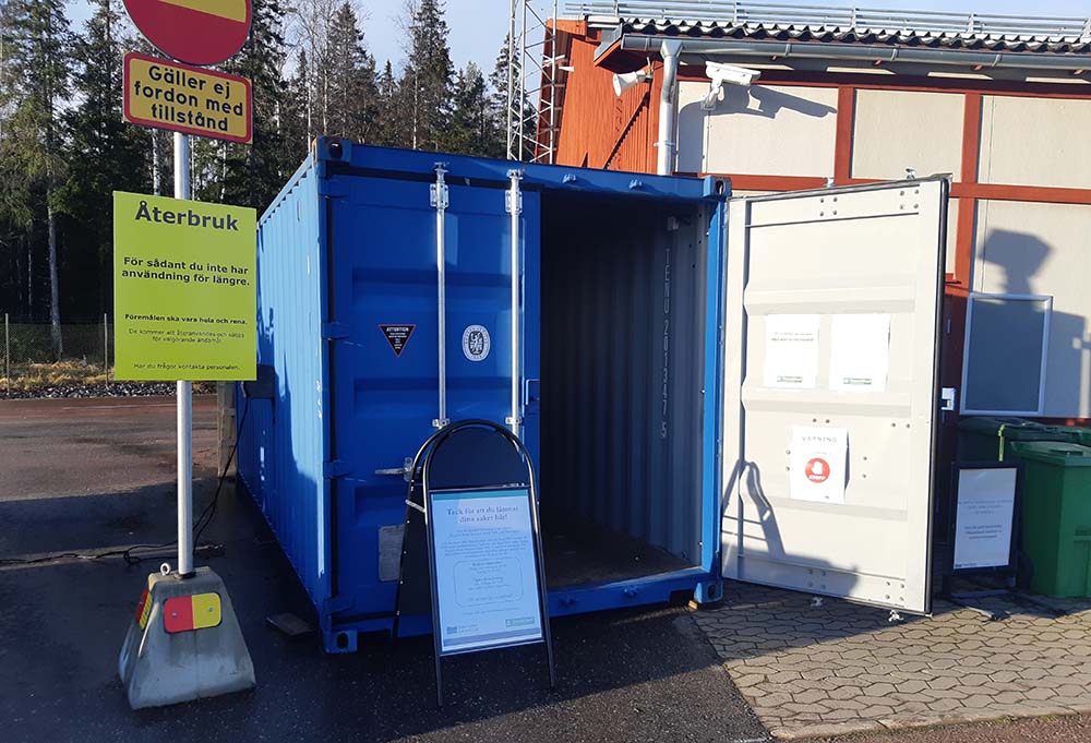 Bild på container för återbruk i Leksand